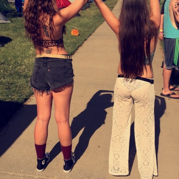 White lace beach cover ups! - Picture 1 of 6